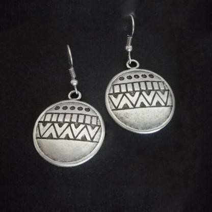 Amazon vintage Tribal round carved earrings-canovaniajewelry