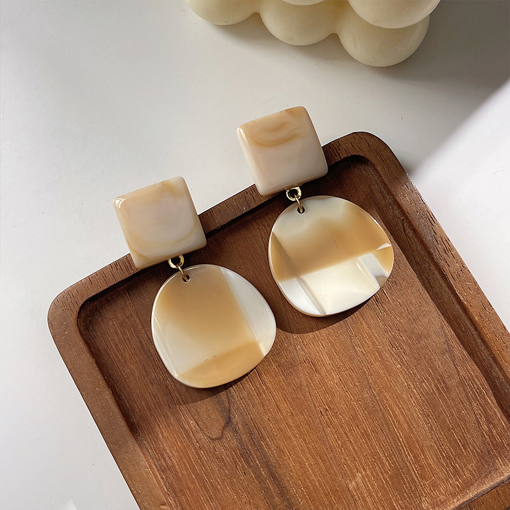 Simple milk tea color smudged square acrylic earrings-canovaniajewelry