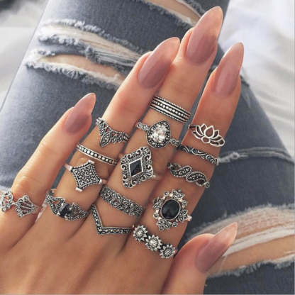 Retro Style Combination Ring Set Bohemian Resort Style Metal Crystal Ring Mix Personalized Tail Ring-canovaniajewelry