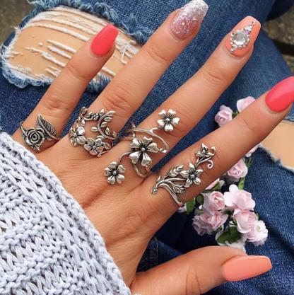 Retro Style Combination Ring Set Bohemian Resort Style Metal Crystal Ring Mix Personalized Tail Ring-canovaniajewelry