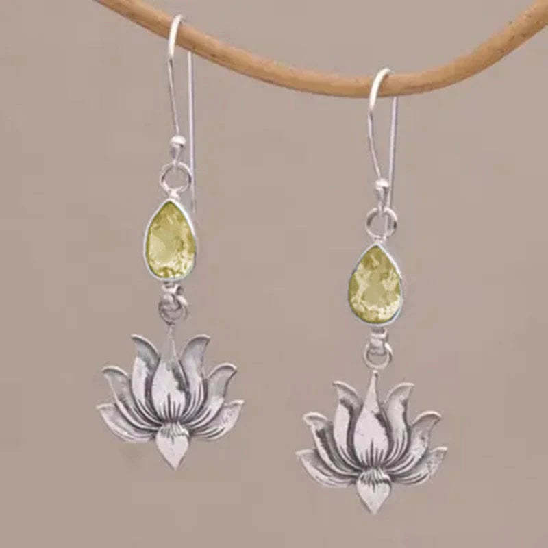 Lotus Design Elegant Earrings-canovaniajewelry