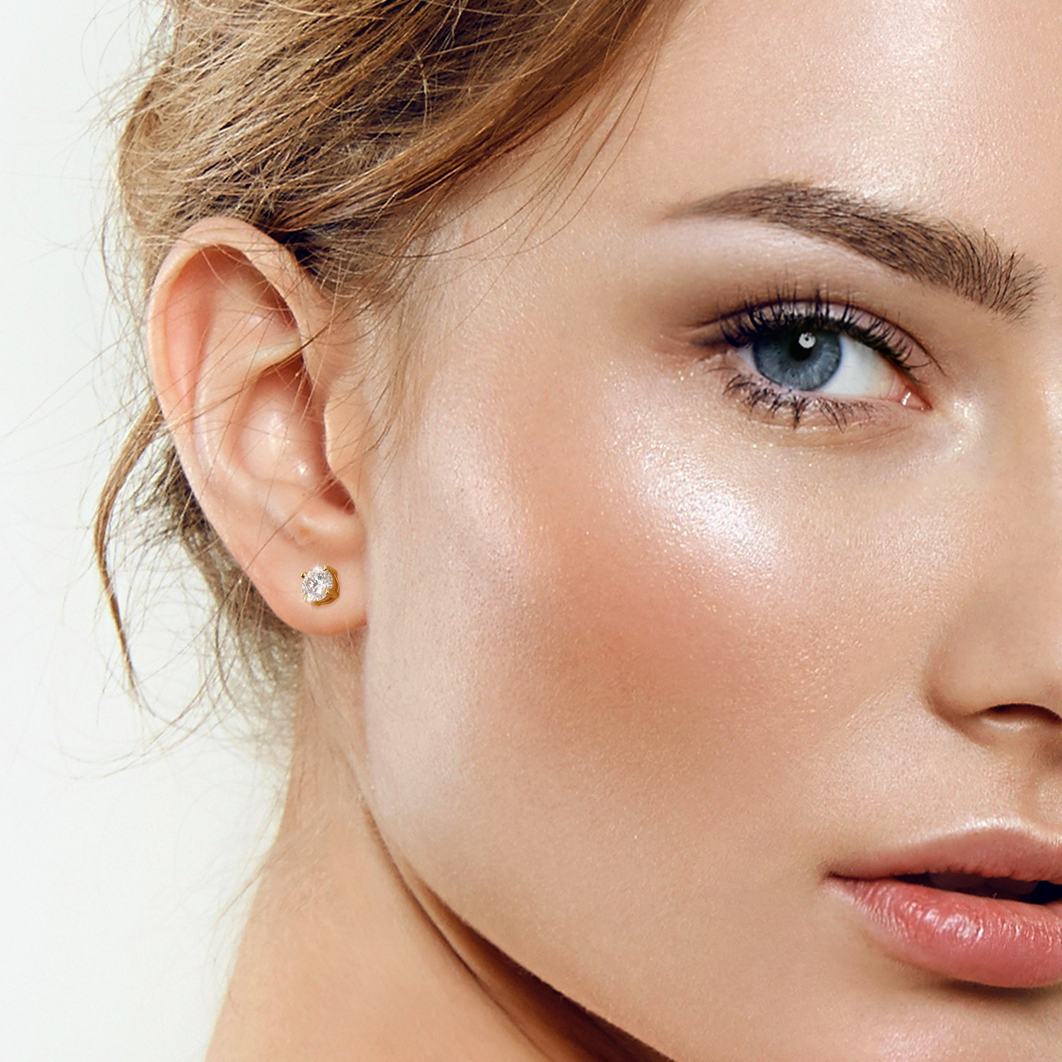 MomentWish Sterling Silver Moissanite Stud Earrings Gold Plated