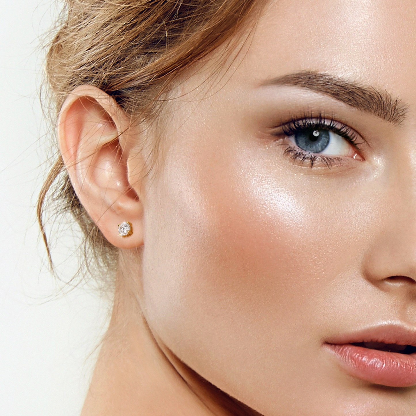 MomentWish Sterling Silver Moissanite Stud Earrings Gold Plated