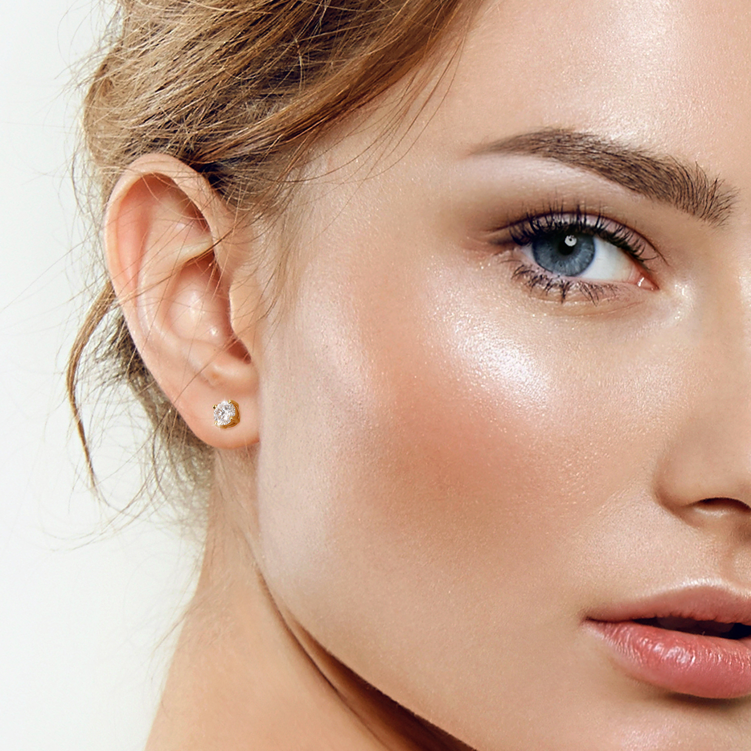 MomentWish Sterling Silver Moissanite Stud Earrings Gold Plated