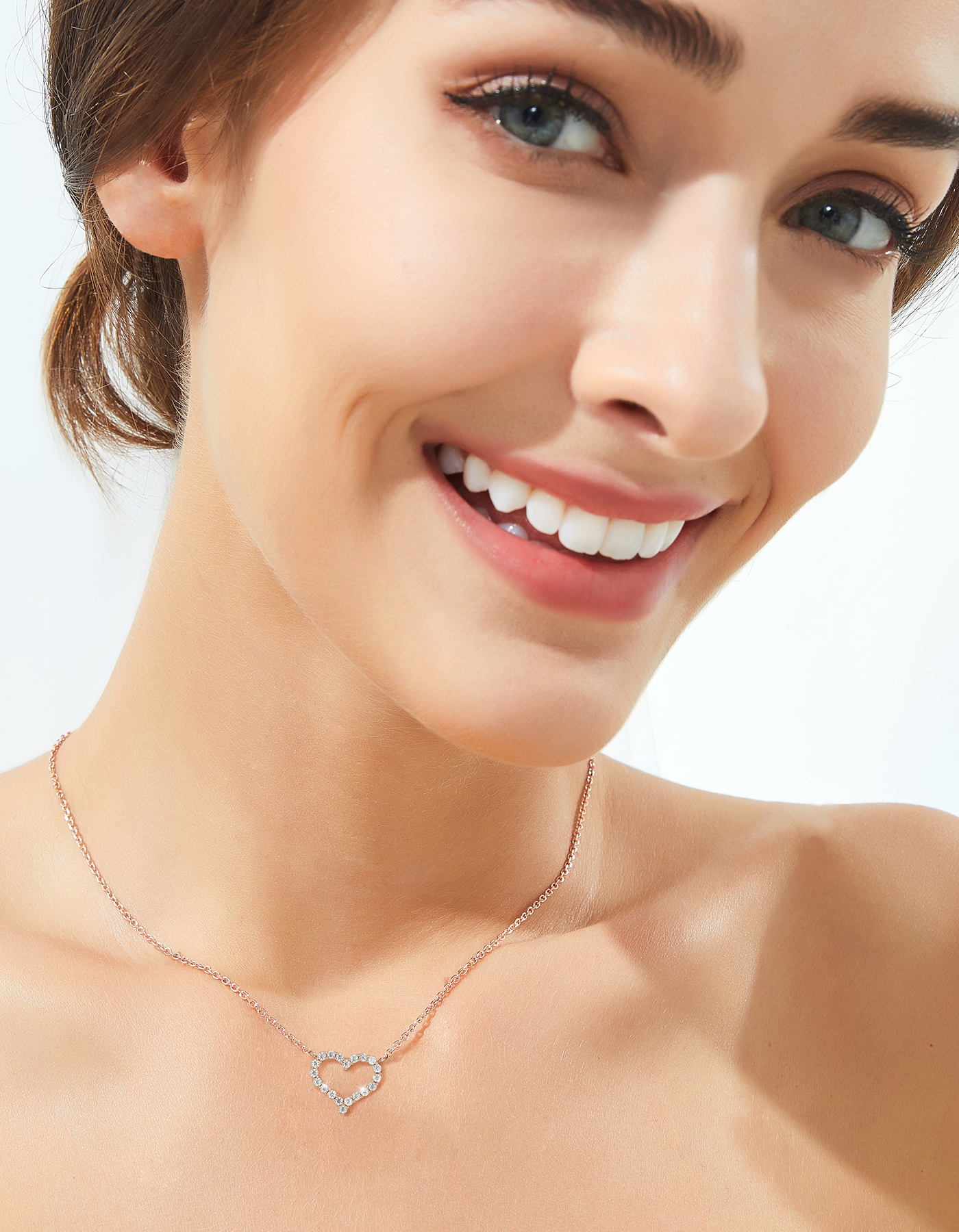 MomentWish Heart Necklace, 0.3Carat Moissanite Love Necklace for Women, D Color VVS1 Moissanite 925 Sterling Silver Necklace Wedding Birthday Gifts for Her