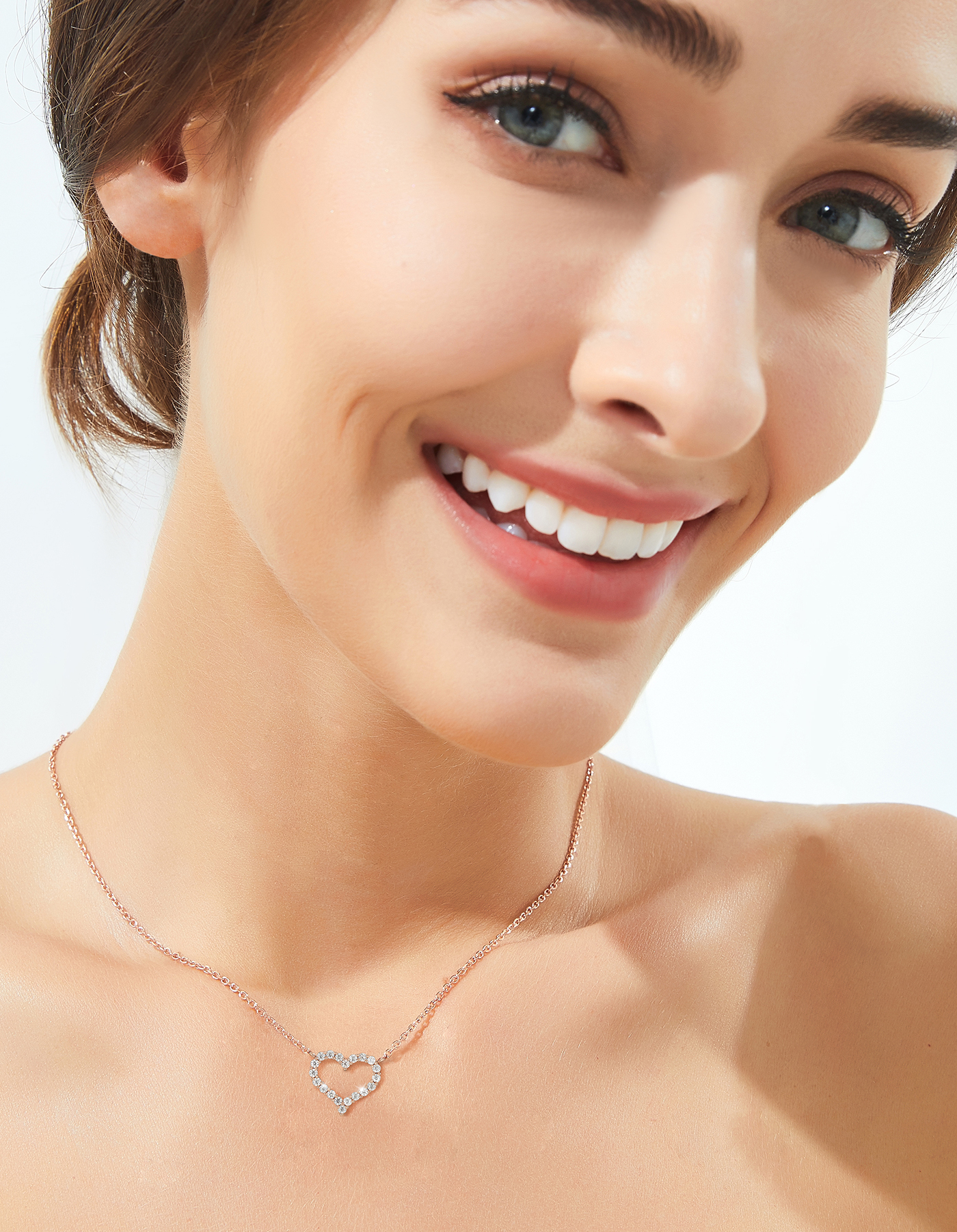 MomentWish Heart Necklace, 0.3Carat Moissanite Love Necklace for Women, D Color VVS1 Moissanite 925 Sterling Silver Necklace Wedding Birthday Gifts for Her