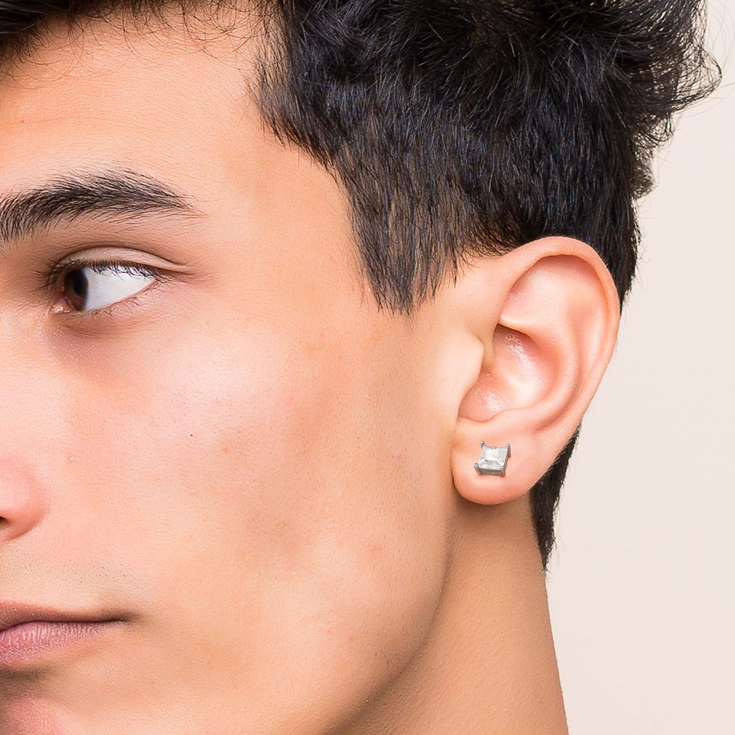 MomentWish Stud Earrings for Women,2Carat Moissanite D Color VVS1 Simulated Diamond Princes Cut 925 Sterling Silver Solitaire Earrings