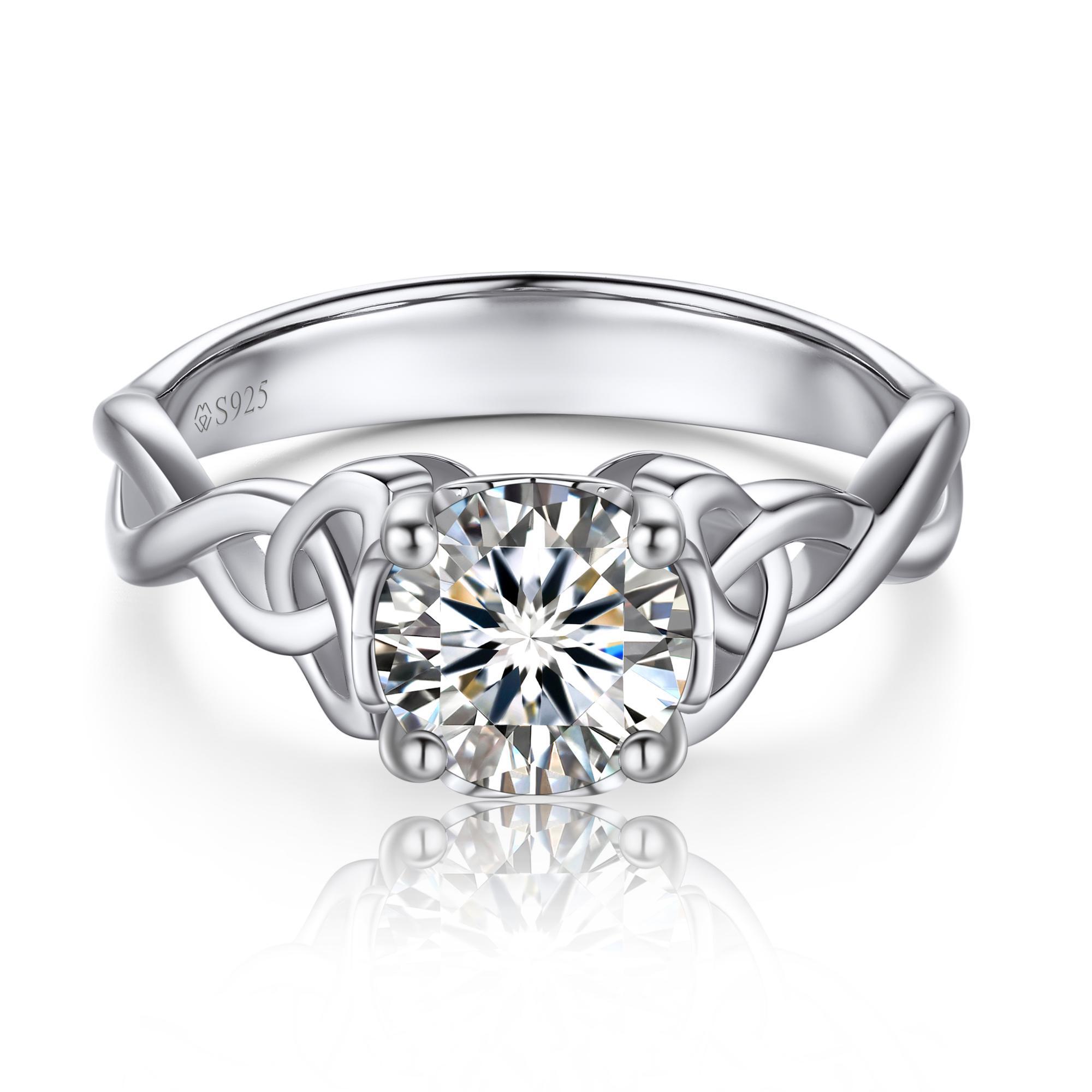 MomentWish Moissanite Wedding Rings for Women, D Color VVS1 Simulated Diamond 925 Sterling Silver Solitaire Rings