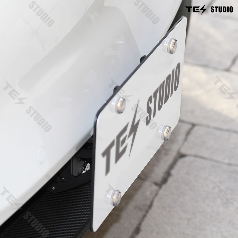 Tesstudio Model 3/Model Y License Plate Frame with Key Lock - Secure and Stylish