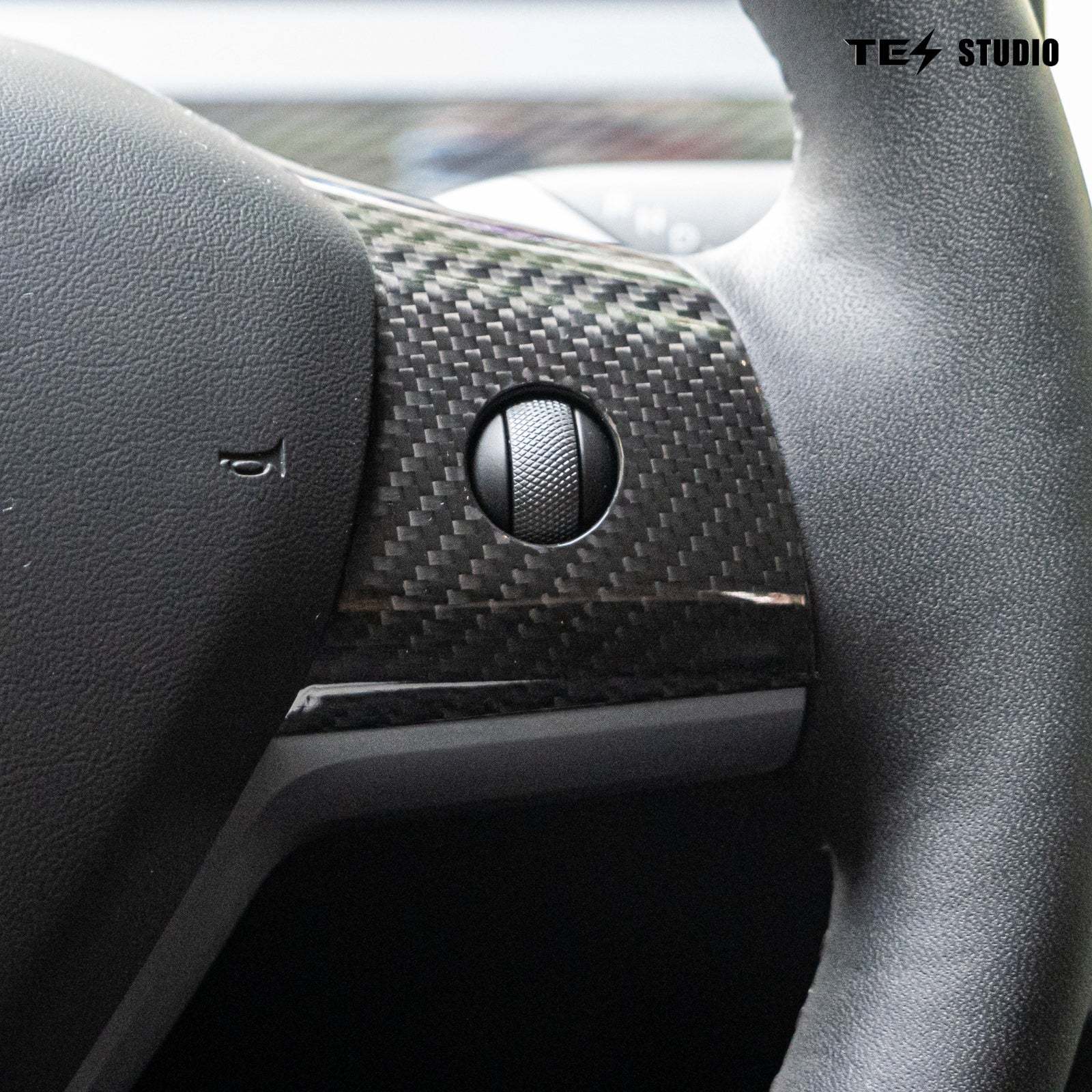 Tesla Model 3/Y Real Carbon Fiber Steering Wheel Decal Model 3/Y Steering Wheel Trim Tesstudio? (3Pcs)