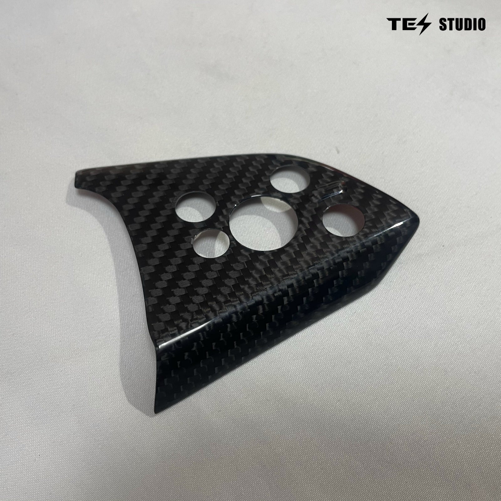 Tesla Model 3 Highland Steering Wheel Trim Cover Real Carbon Fiber Steering Wheel Overlay Tesstudio? (3Pcs)