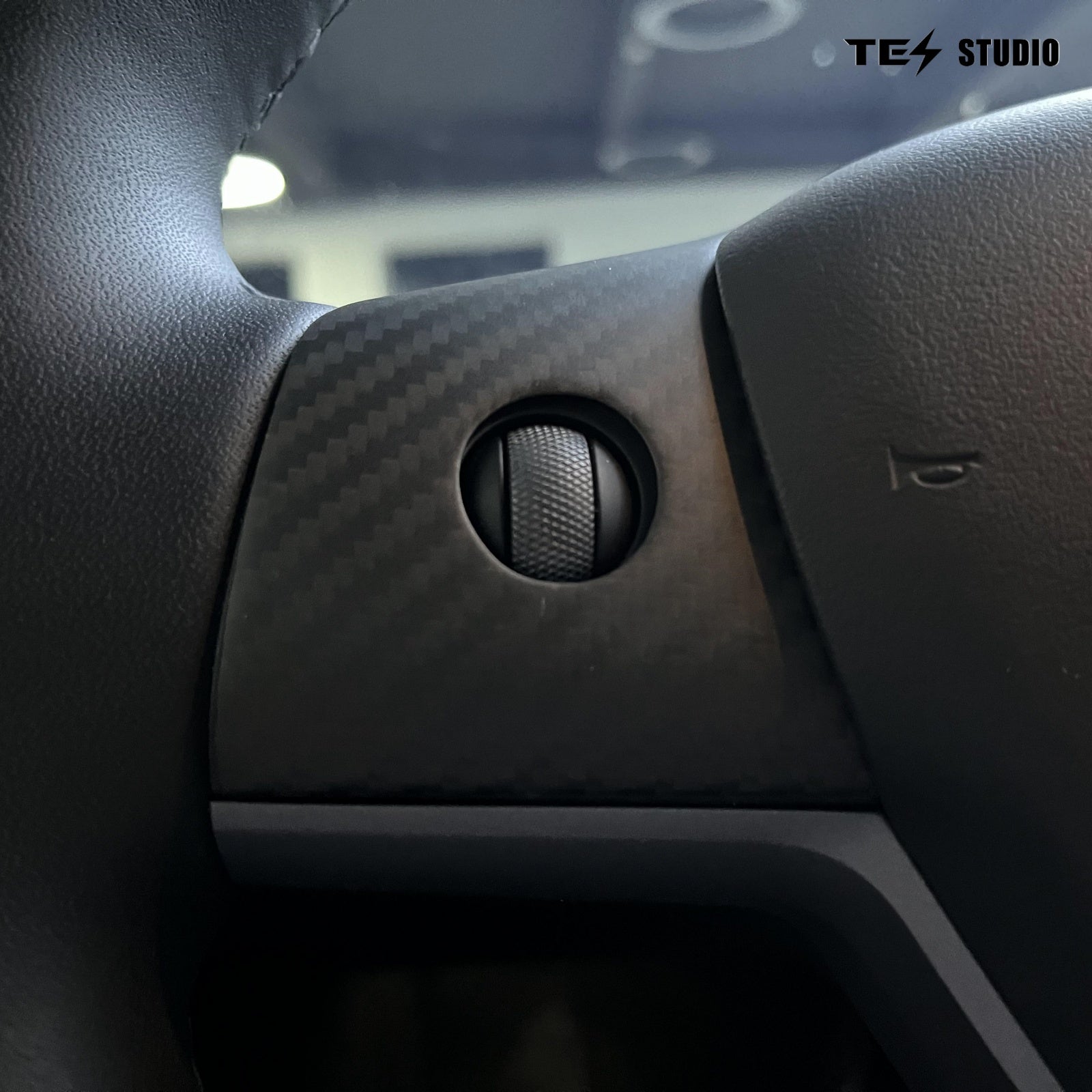 Tesla Model 3/Y Real Carbon Fiber Steering Wheel Decal Model 3/Y Steering Wheel Trim Tesstudio? (3Pcs)