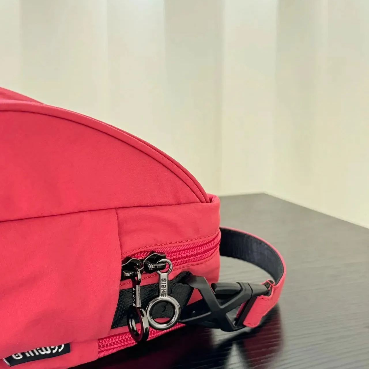 Strawberry Red Color Nylon Crossbody Bag Detail1