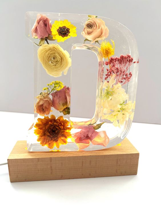 🔥Last Day Promotion 49% OFF🌸Floral Resin Night Light