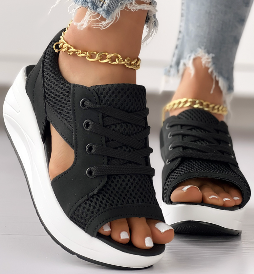 Öppna ortopediska skor med skosnören