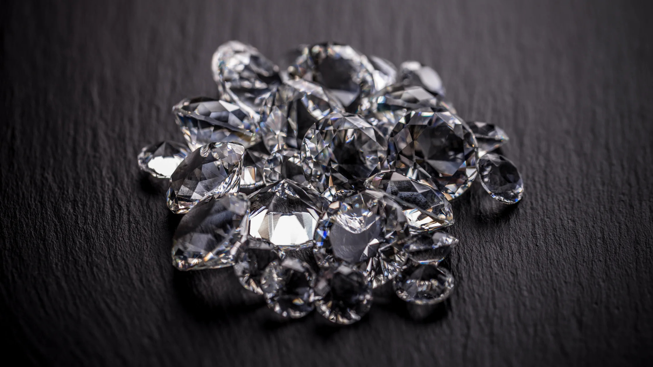 What You Need to Know About Cubic Zirconia Jewelry