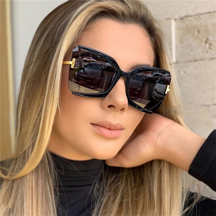 Necydress Safana Fashion Ladies Large Frame Sunglasses