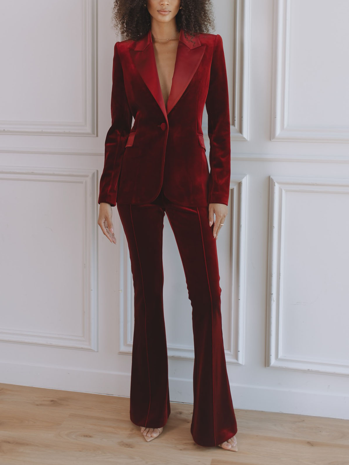 Elegant Satin Lapel Velvet Blazer