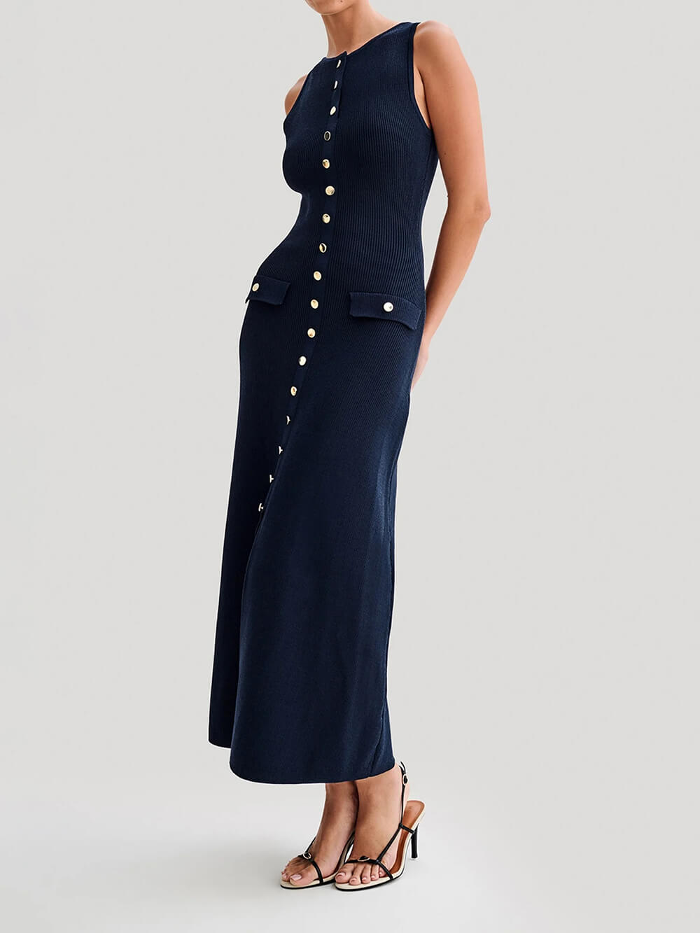 Elegant Crew Neck Buttoned Sleeveless Knit Midi Dress