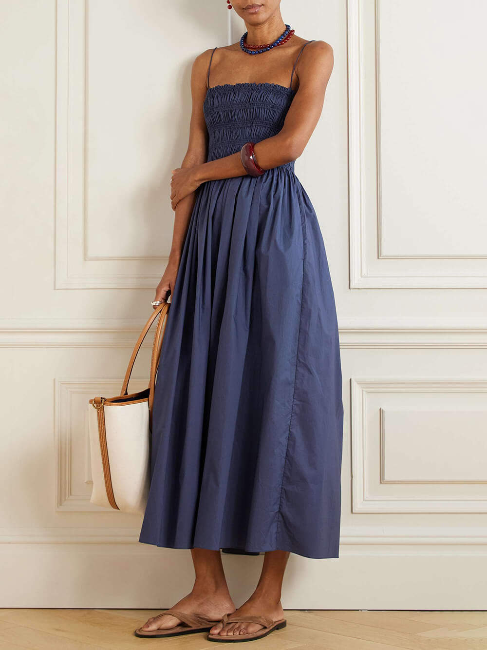 Classic Pleated Halter Backless Midi Dress