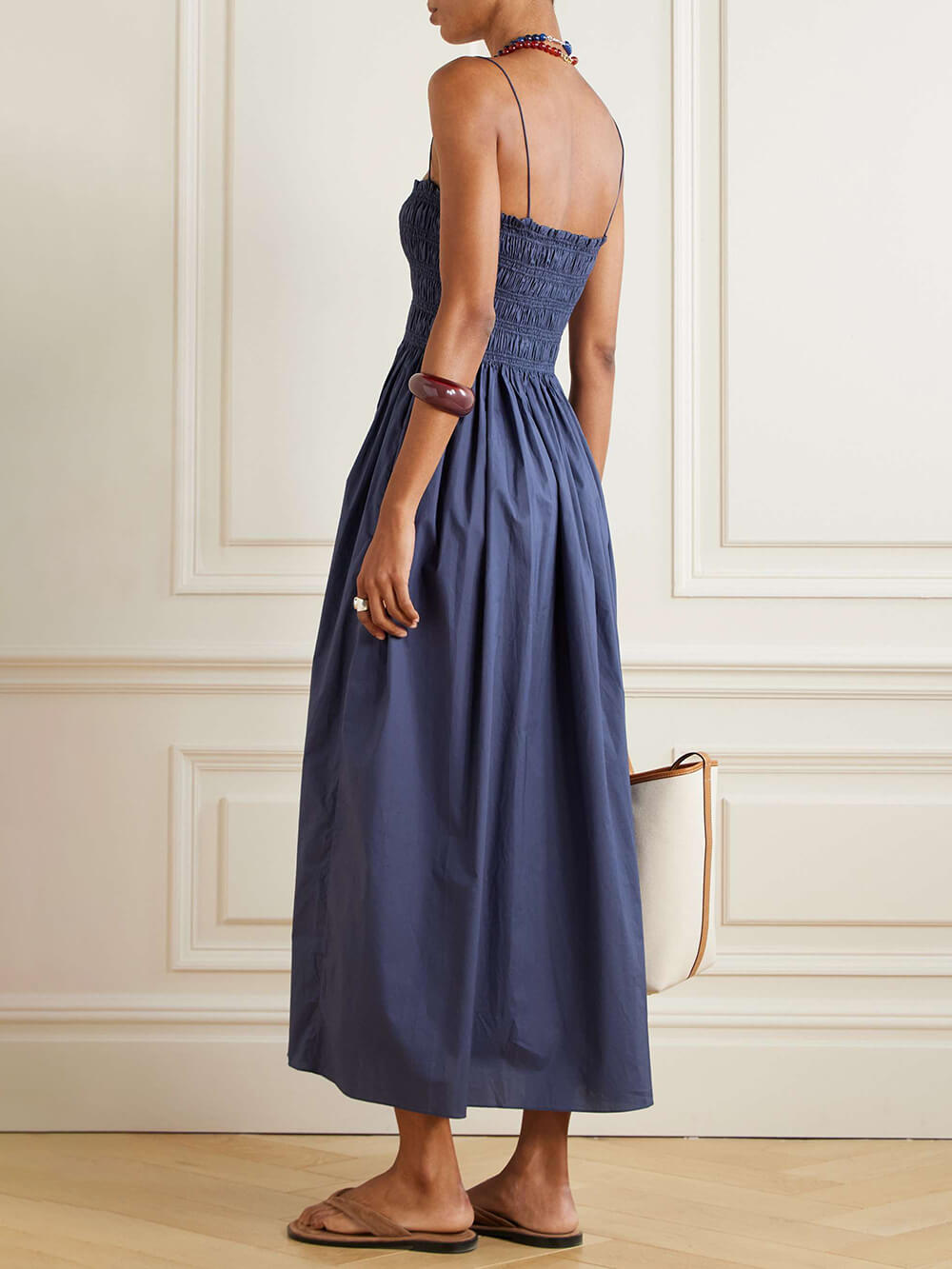Classic Pleated Halter Backless Midi Dress