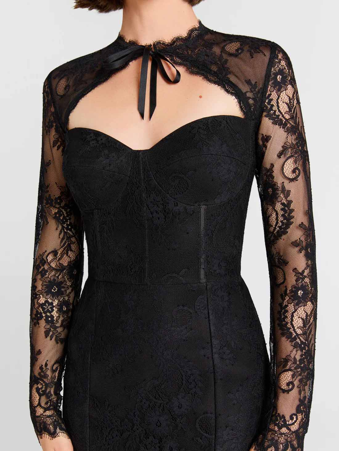 Elegant Lace Long-sleeved Bodycon Midi Dress