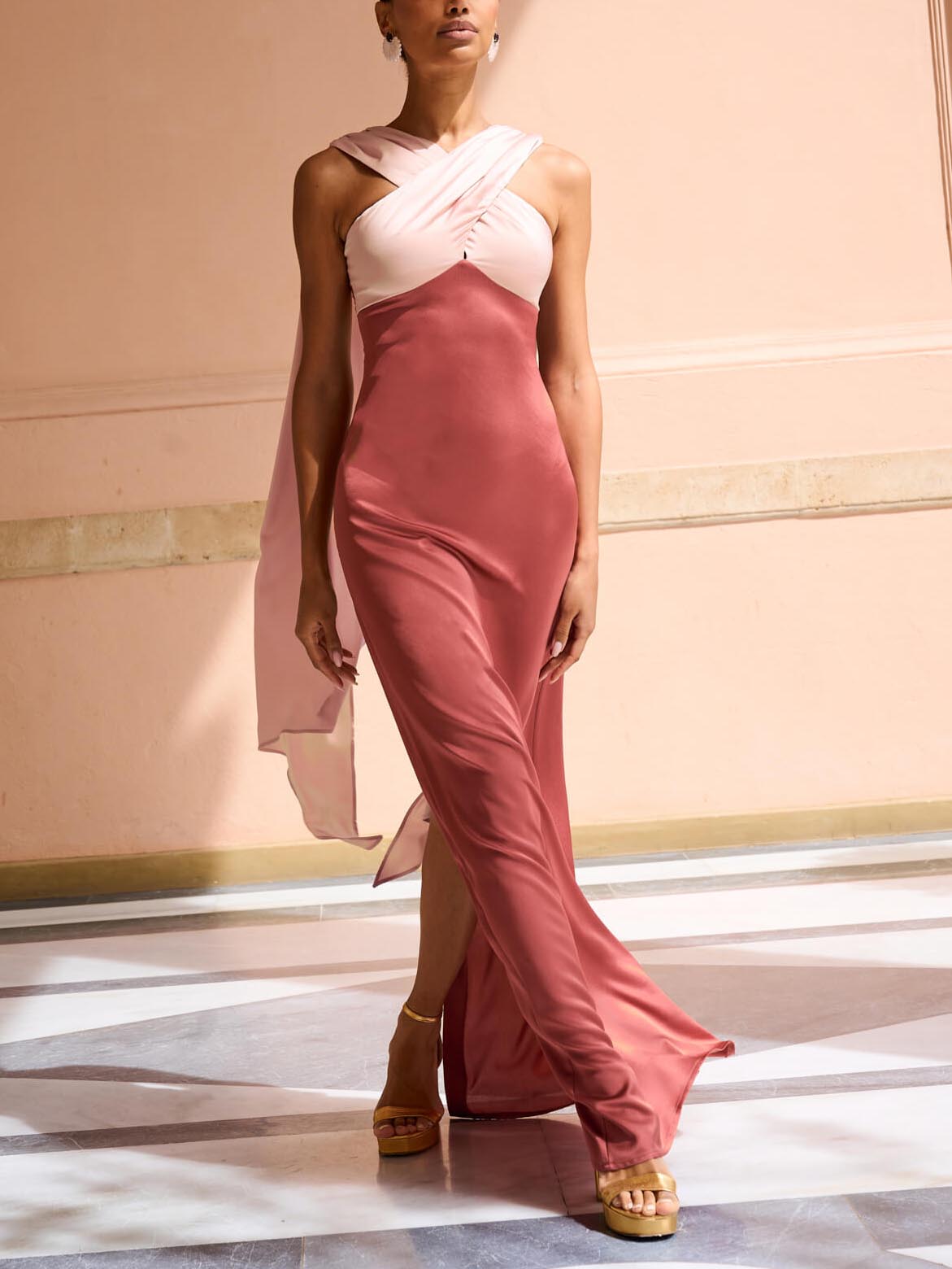 Elegant Cross-neck Draped Contrast Maxi Dress