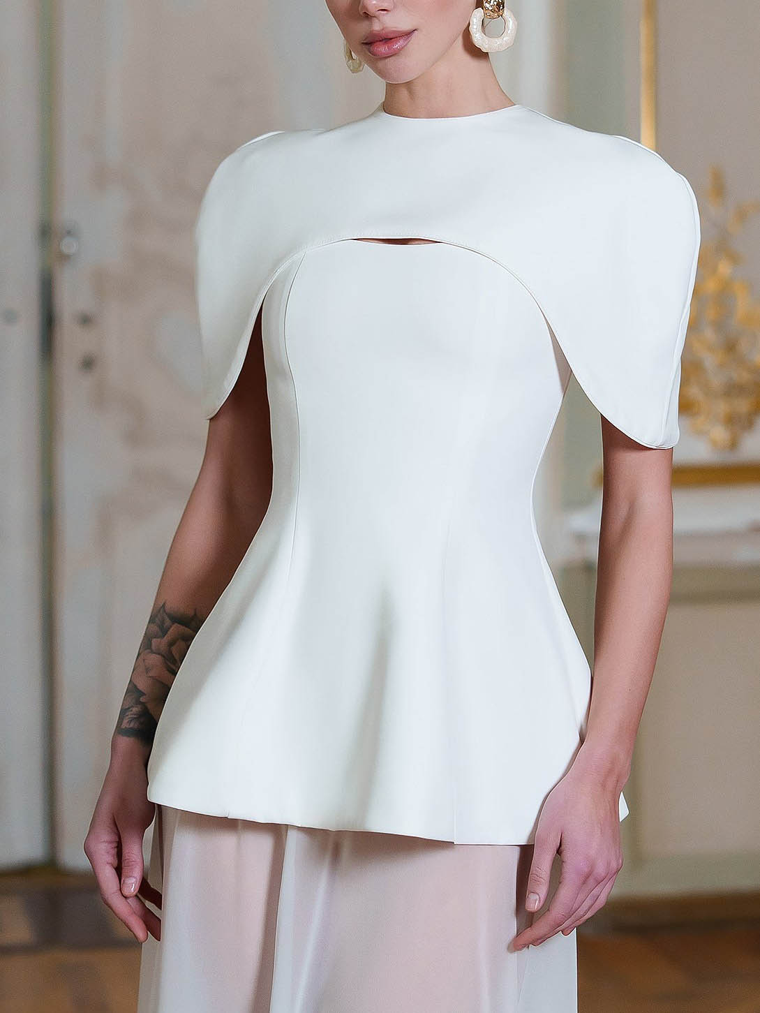 Elegant Shawl-style Square Neck Chiffon Maxi Dress