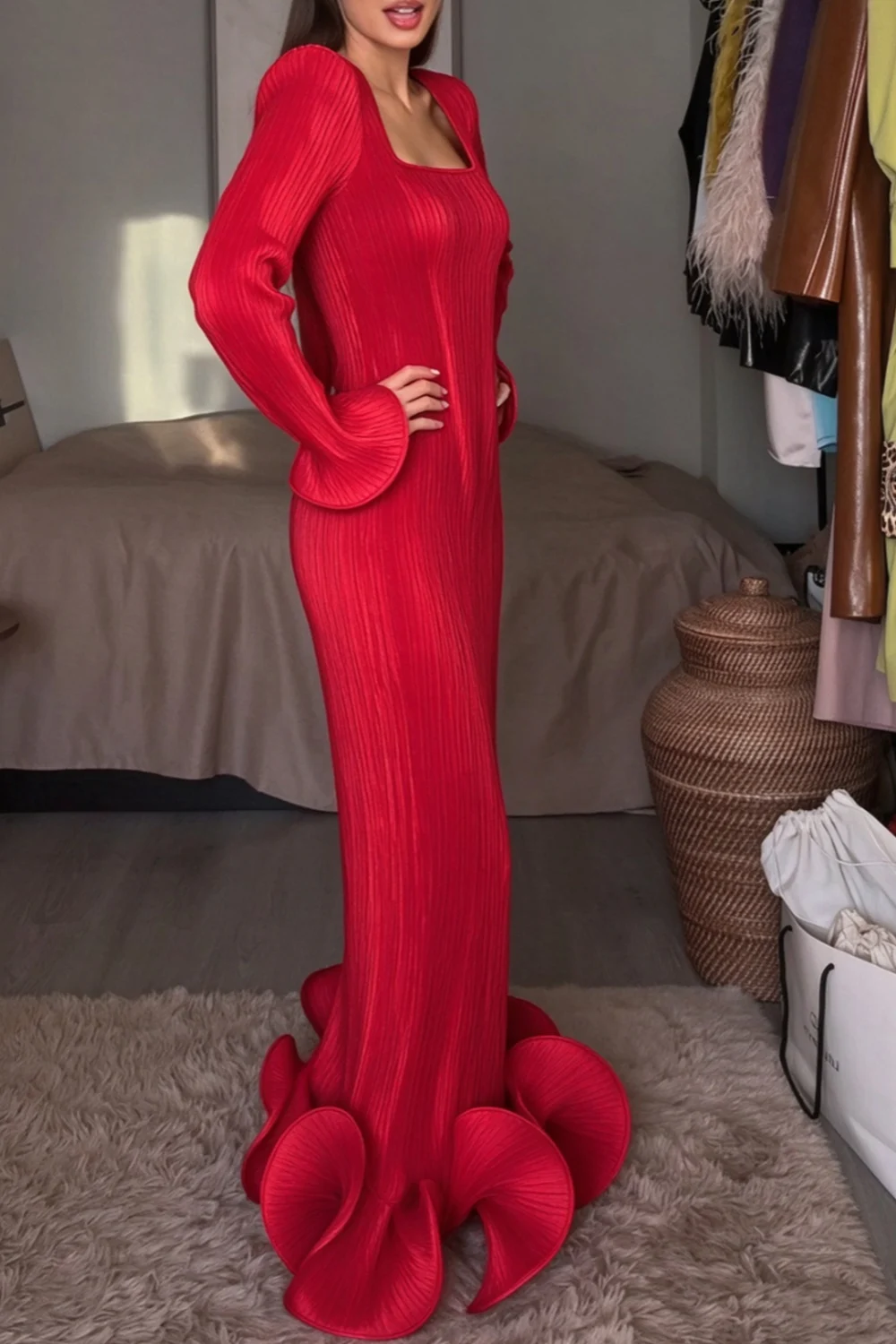 Red Pleated Square Neck Long Sleeve Maxi Dress with Sculptural Petal Hem [erp-image:00deef0701eb56f6cbe3bf56]