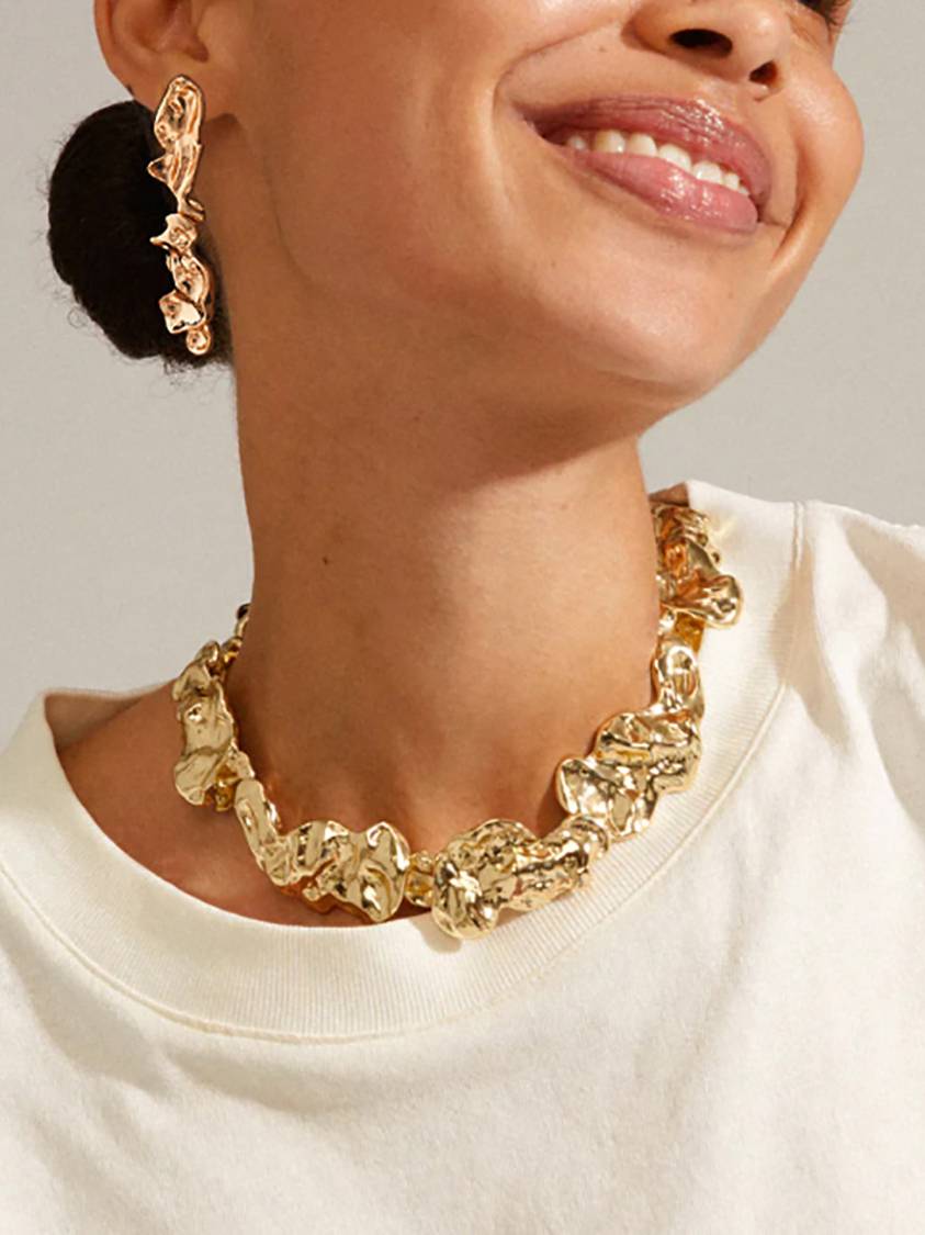 Irregular Pleated Necklace And Earrings