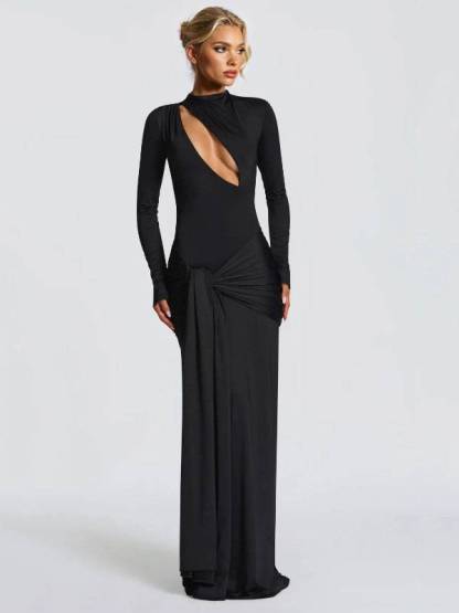 Hollow Design Pleated Maxi Dress
