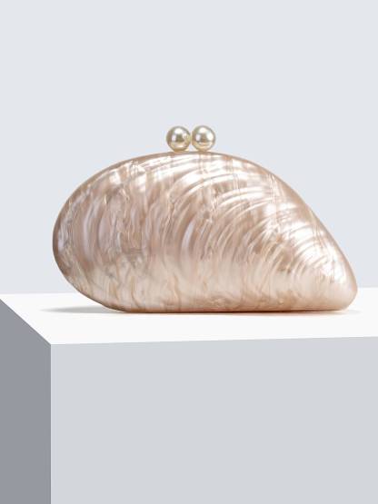 Shell Element Clutch Chain Bag