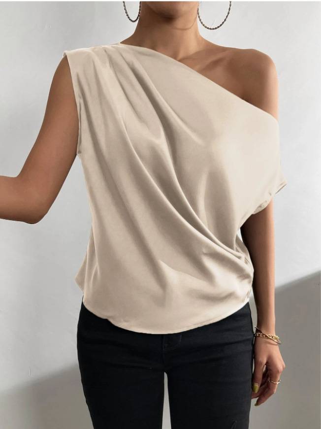 Off-shoulder Pleated Sleeveless Shirt