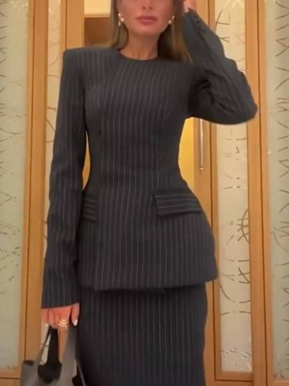 Striped Slim Fit Blazer And Skirt Suit-Blazer