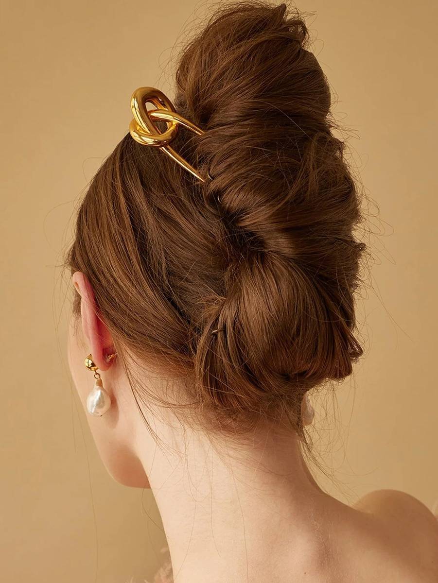 Minimalist Metal Hairpin