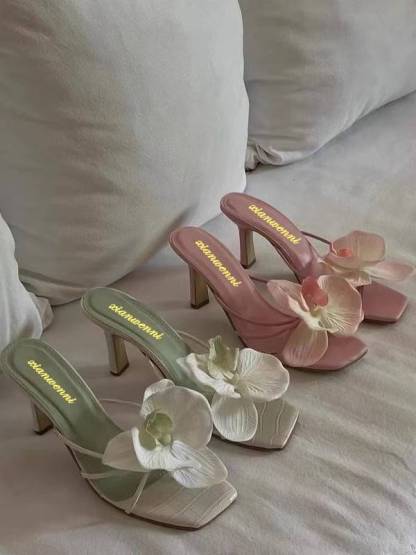 Flower High-heel Slippers