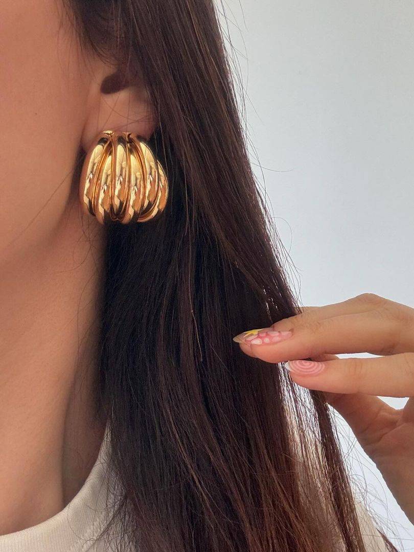 Minimalist Old Money Earrings