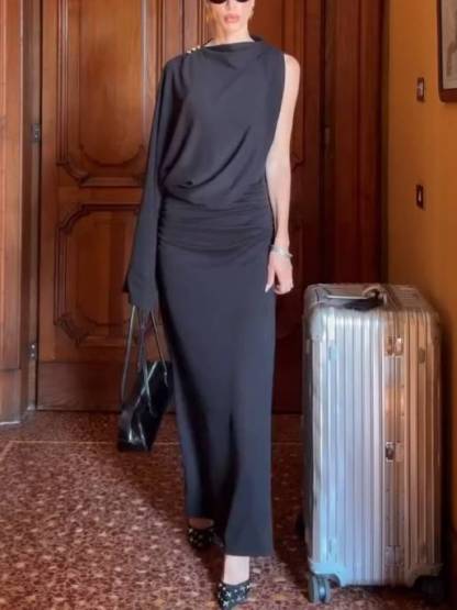 Asymmetric Design Maxi Dress