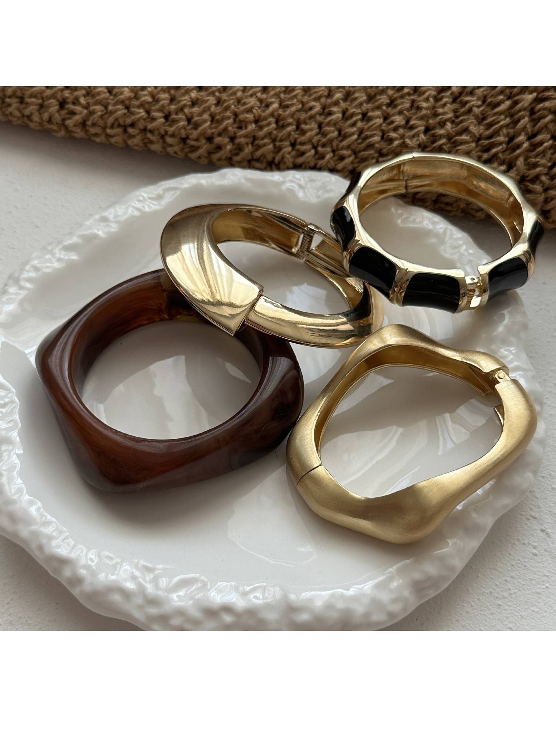 Minimalist Retro Bracelet