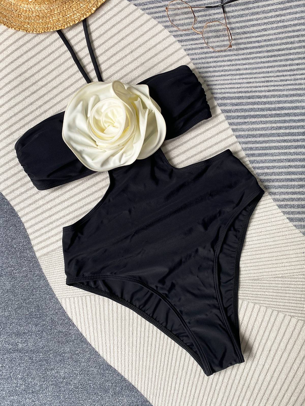 Three-dimensional Flower One-piece Swimsuit