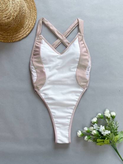 Contrast Color One-Piece Swimsuit