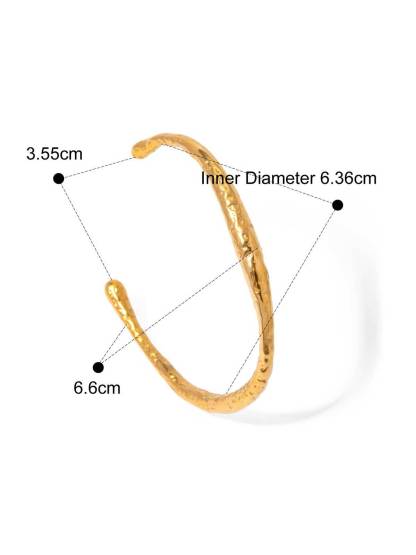 Minimalist Wavy Bracelet