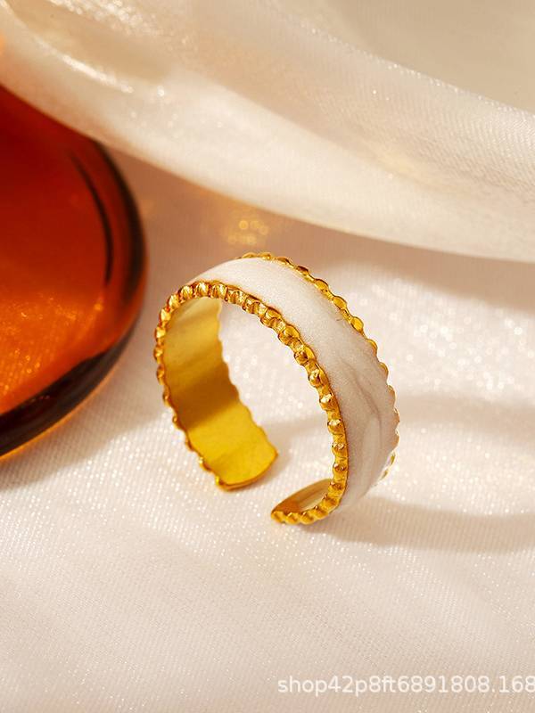 Unique Splicing Ring