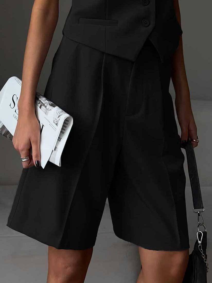 Minimalist Vest And Shorts Suit-Shorts