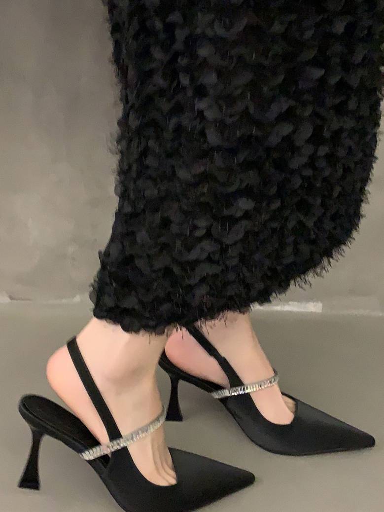 Rhinestone Elegant High-heeled Shoes