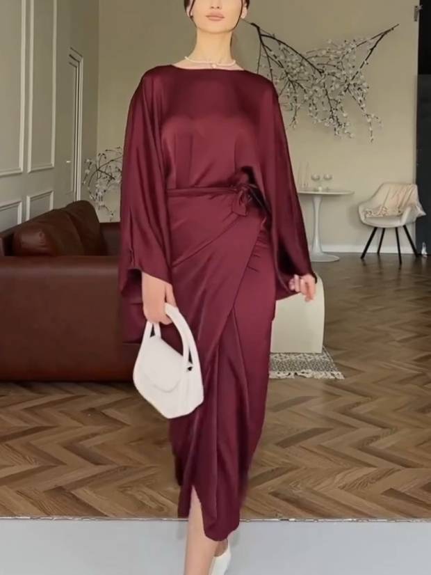 Minimalist Loose Shirt And Lace-up Skirt Suit