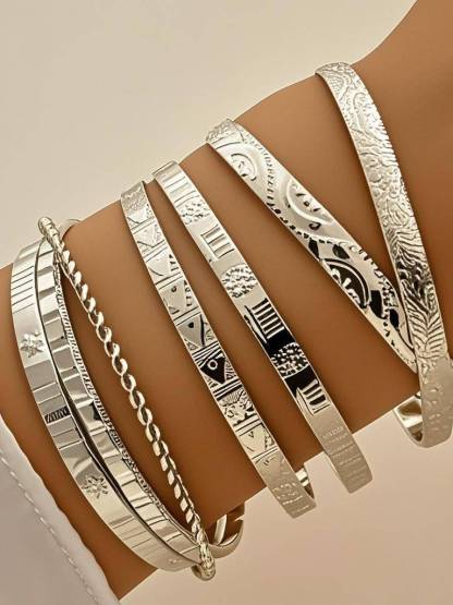 Pattern Bracelet Suit