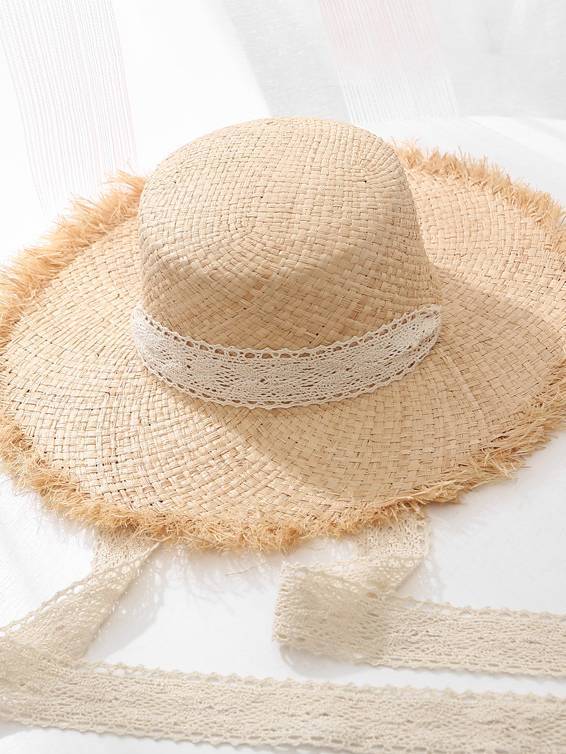Tie-strapFur-brimmed Straw Hat