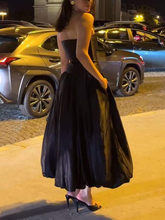 Elegant Tube Top Bubble Skirt Maxi Dress