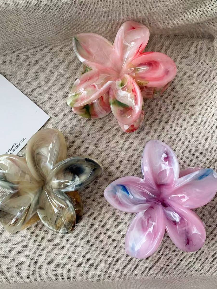 Colored Flower Hairpin